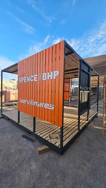 Ecopérgola en contenedor · Spence BHP