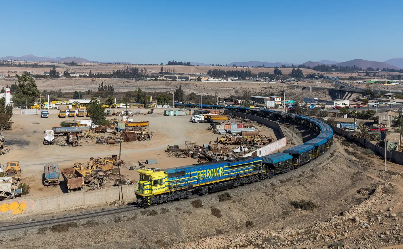 Tren de Ferronor en Vallenar